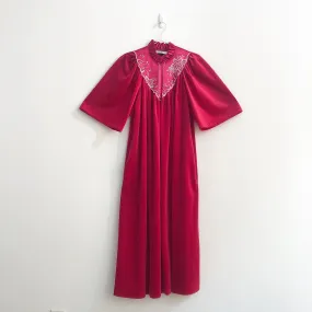 Vintage Velvet Luxe Nightgown Vintage Velvet Luxe Nightgown
